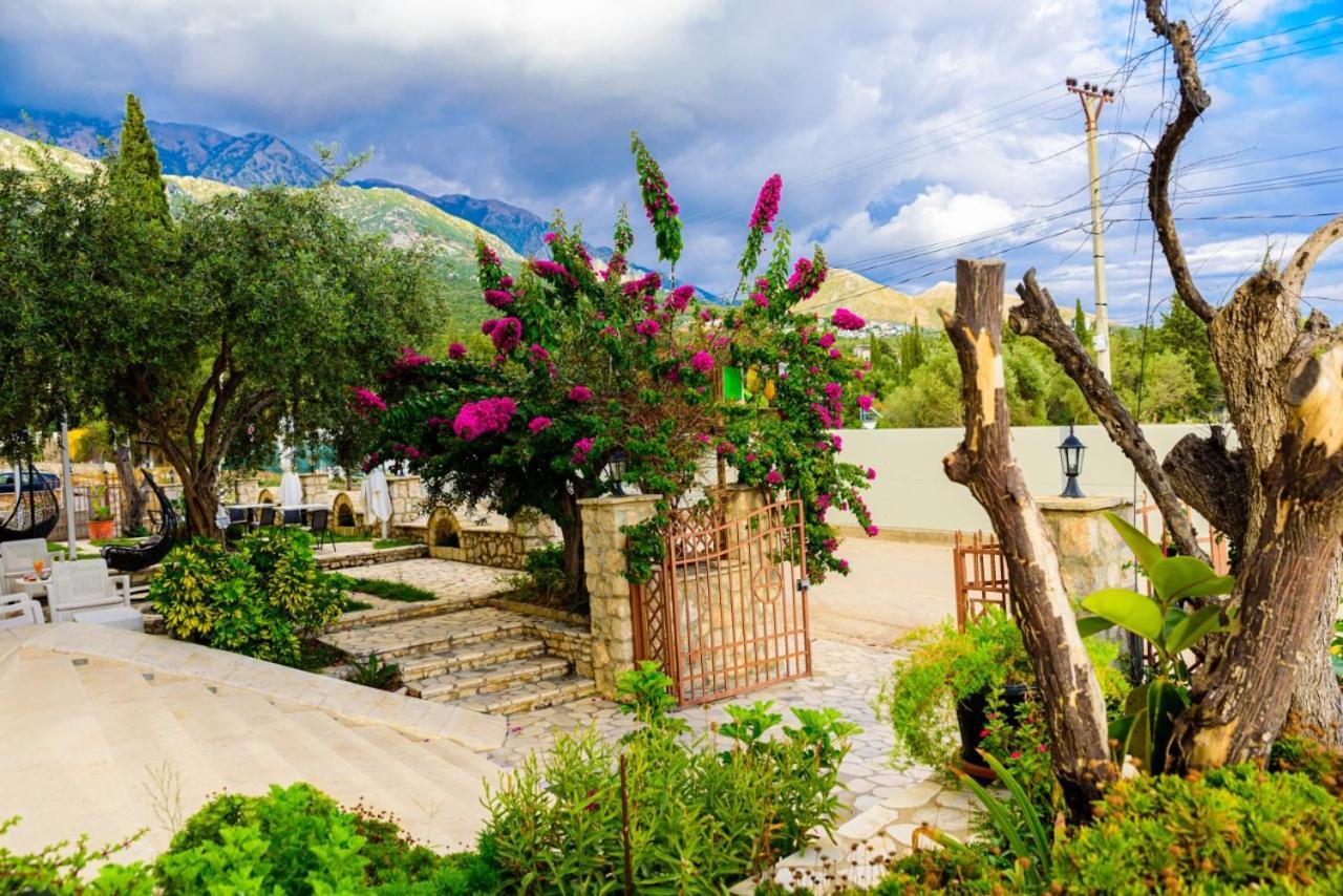 Hotel Orange Dhërmi Εξωτερικό φωτογραφία